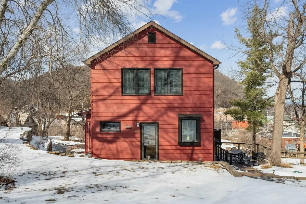 201 Point Anne Lane, McGregor, IA 52157 - #1