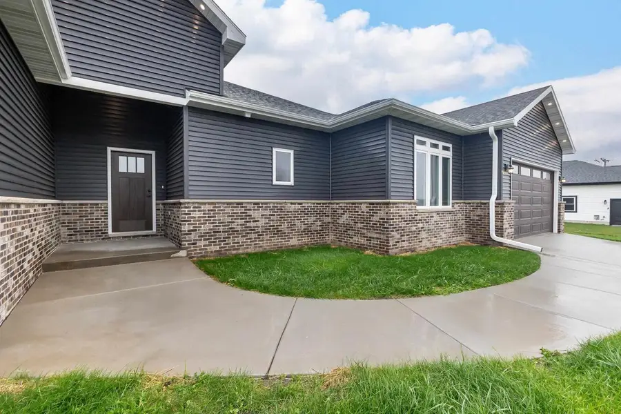 206 Parkview Avenue, Shullsburg, WI 53586 - #2