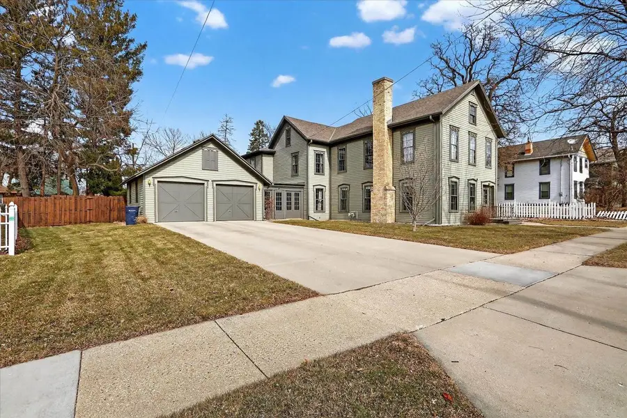 611 E Court Street, Janesville, WI 53545 - #2