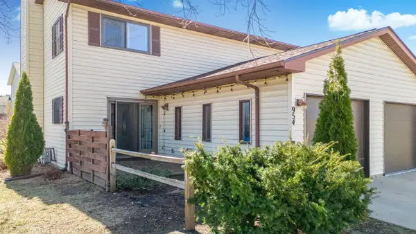 954 Hemlock Drive, Verona, WI 53593