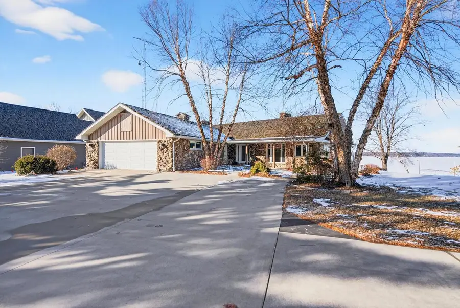 W2932 Kahl Road, Markesan, WI 53946 - #2