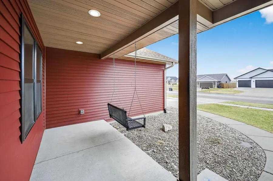 376 S 7th Street, Evansville, WI 53536 - #2