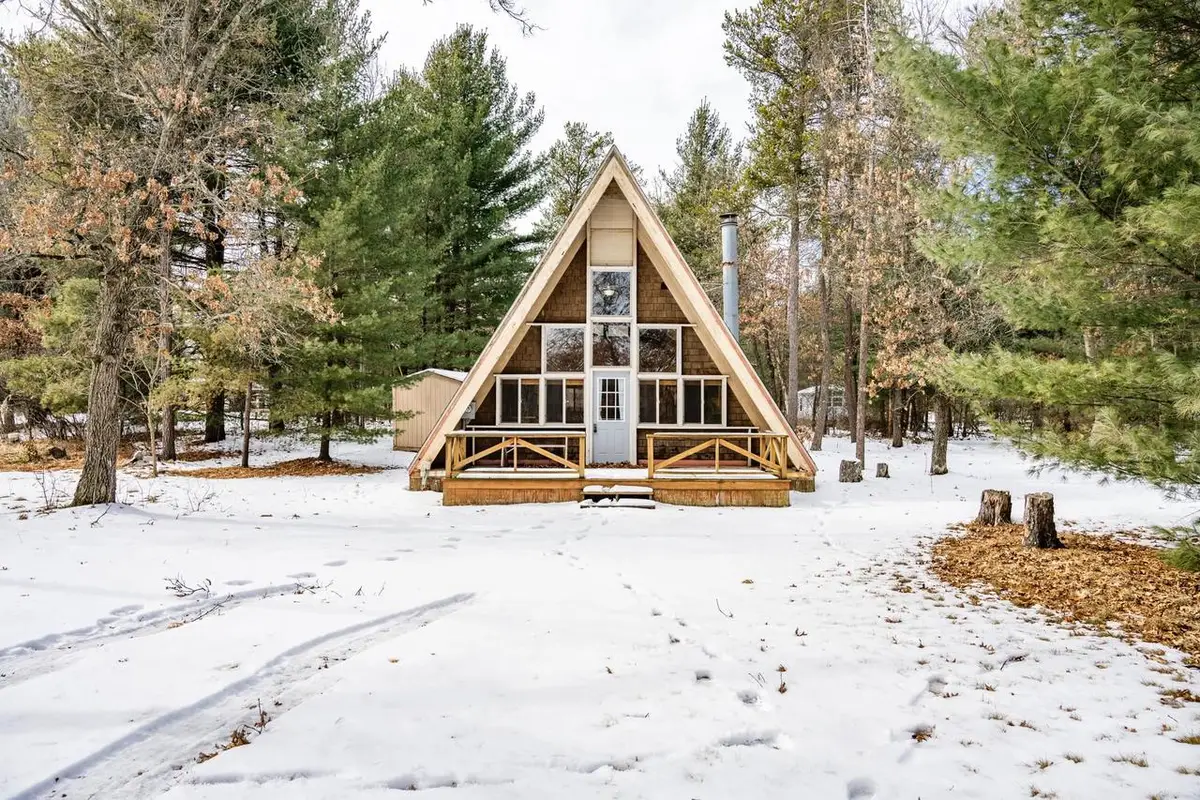 N8935 Deer Path, New Lisbon, WI 53950 - #1