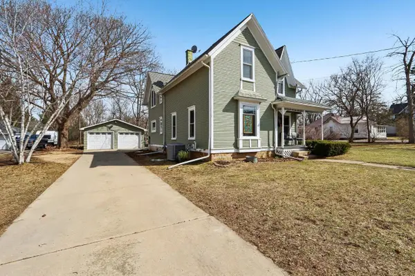 725 S Main Street, Poynette, WI 53955