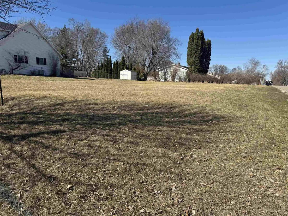 2101 Roosevelt Avenue, Beloit, WI 53511 - #1