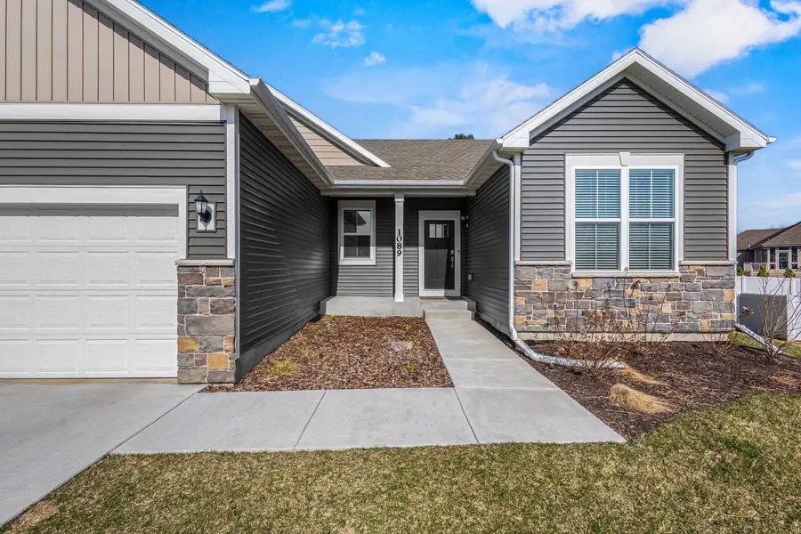 1089 Oregon Parks Avenue, Oregon, WI 53575 - #3