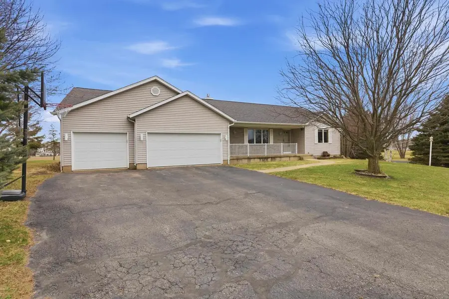 2734 Brooks Ridge Drive, Sun Prairie, WI 53590 - #3