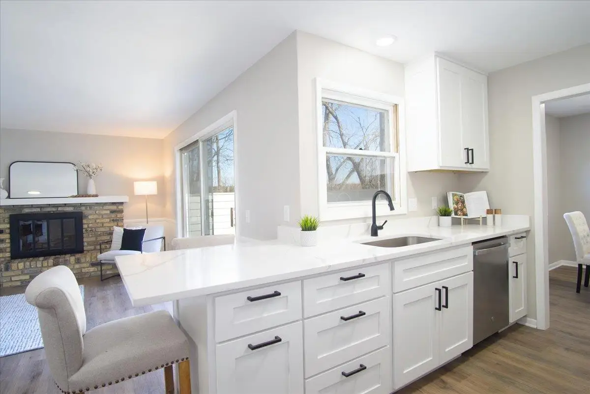 30 Whitcomb Circle #100, Madison, WI 53711 - #1