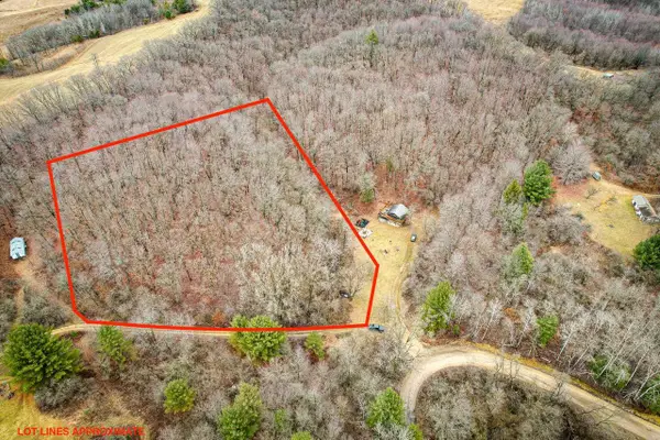 W10456 Whippoorwill Lane, Elroy, WI 53929