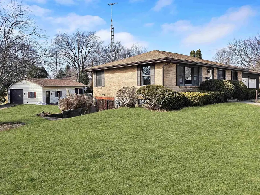 620 N Elm Street, Platteville, WI 53818 - #2