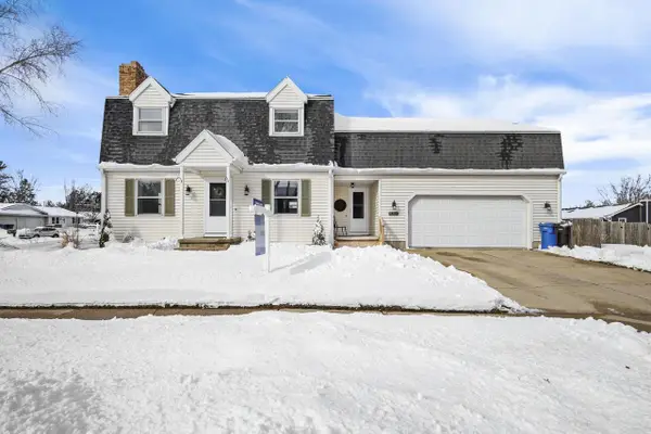 1400 Wexford Dr/ 1020 S Division Street, Waunakee, WI 53597