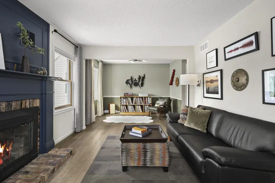 1400 Wexford Dr/ 1020 S Division Street, Waunakee, WI 53597 - #3