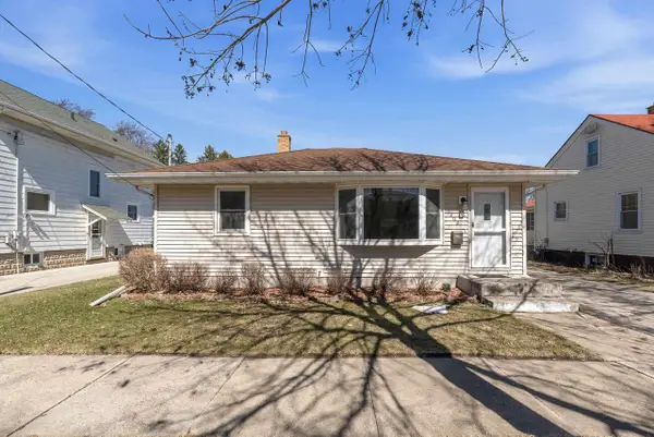 202 Hamilton Street, Beaver Dam, WI 53916