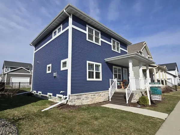 4886 Tat Soi Road, Fitchburg, WI 53711