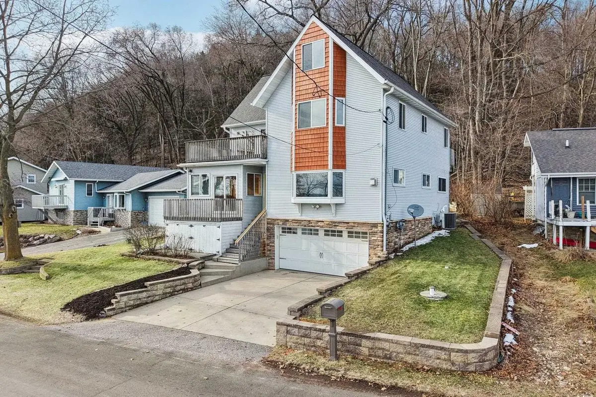 W10580 Tipperary Road, Poynette, WI 53955 - #1