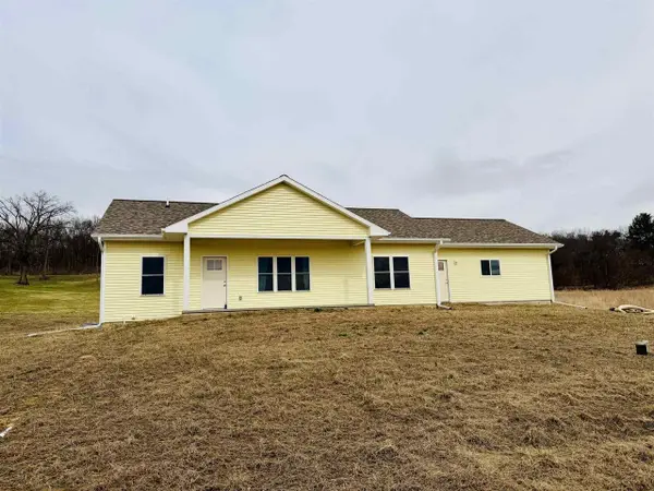 N2577 Pine Tree Road, Monroe, WI 53566