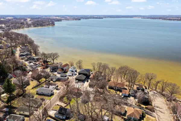 4512 Larson Street, Mcfarland, WI 53558