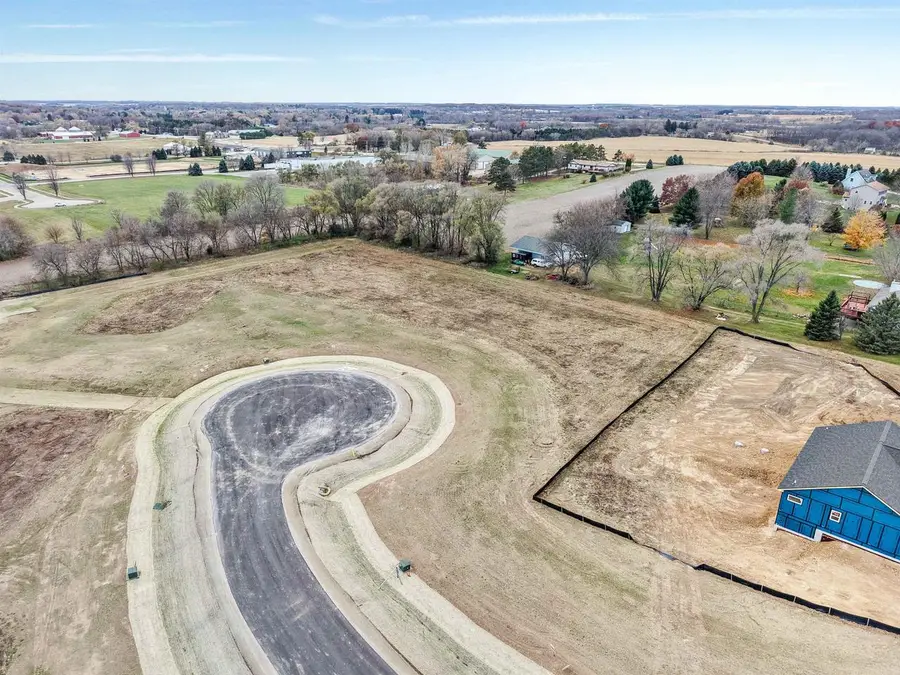 Lot 10 Hawks View, Edgerton, WI 53534 - #2