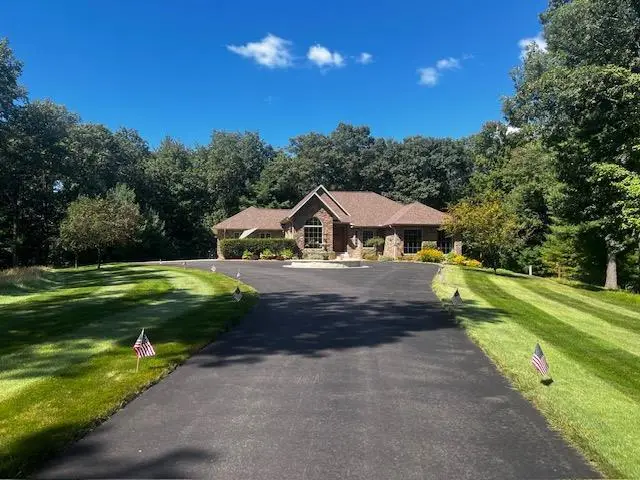 S2051 Park Lane Circle, Reedsburg, WI 53959 - #1