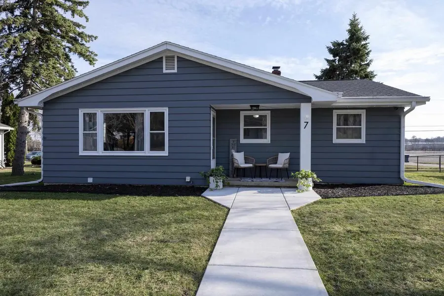 7 North Street, Deerfield, WI 53531 - #2