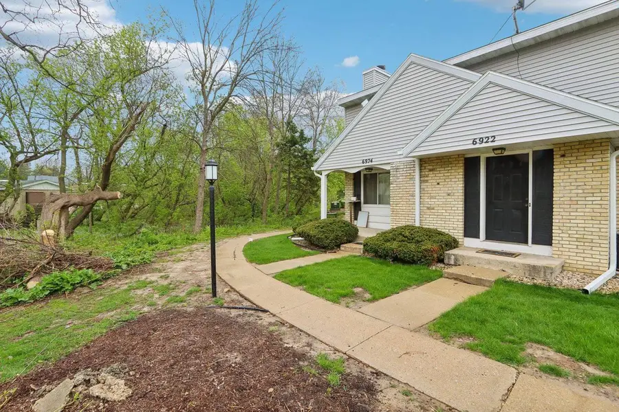 6922 Park Ridge Drive, Madison, WI 53719 - #3
