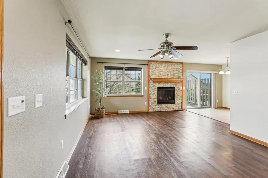 224 Hometown Avenue #13, Fall River, WI 53932 - #3