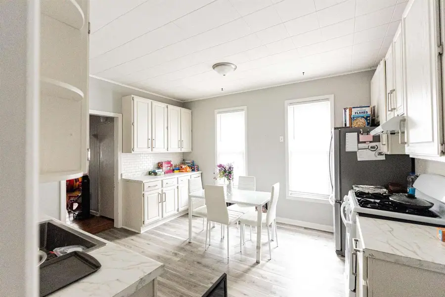 1701 Michigan Avenue, South Milwaukee, WI 53172 - #3