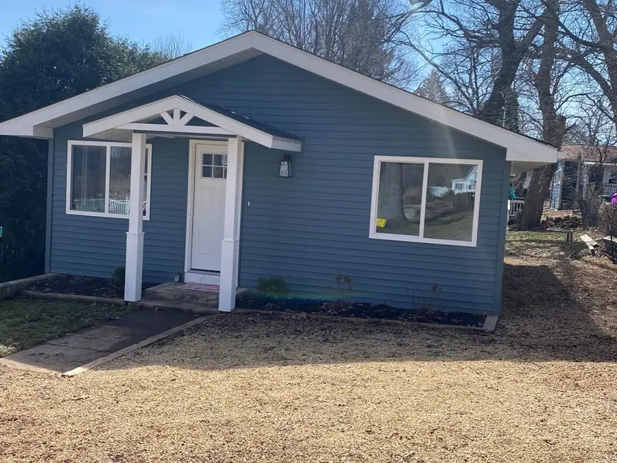 93 Oakwood Avenue, Edgerton, WI 53534 - #2