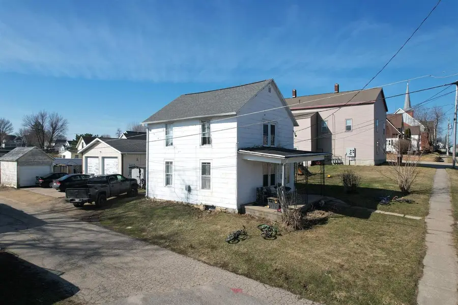 321 E Cherry Street, Lancaster, WI 53813 - #2