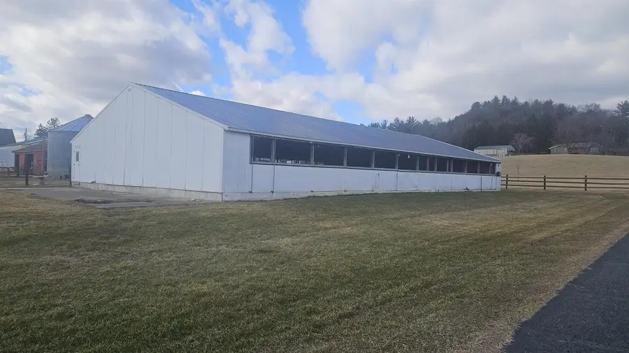 E10056 County C Road, North Freedom, WI 53951 - #3