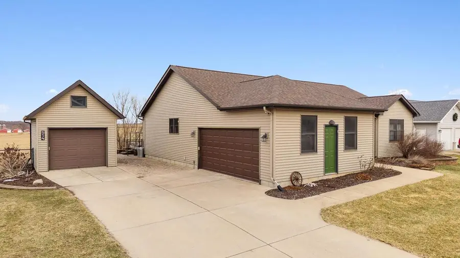 514 Montesian Court, Monticello, WI 53570 - #2