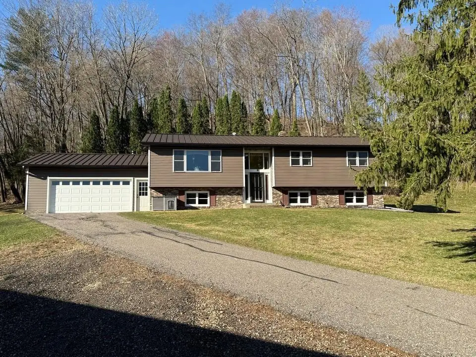 E3497 Croal Hollow Road, Hillpoint, WI 53937 - #1