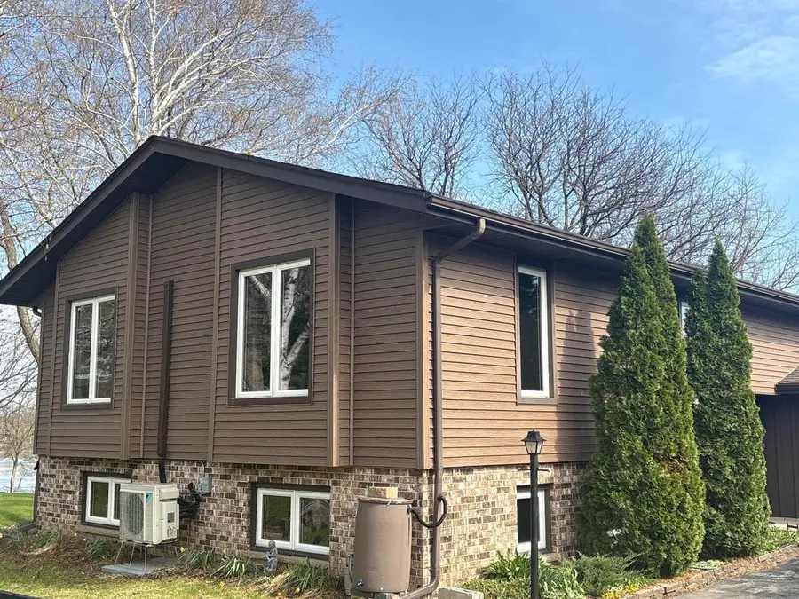 520 Rockview Court, Watertown, WI 53094 - #2