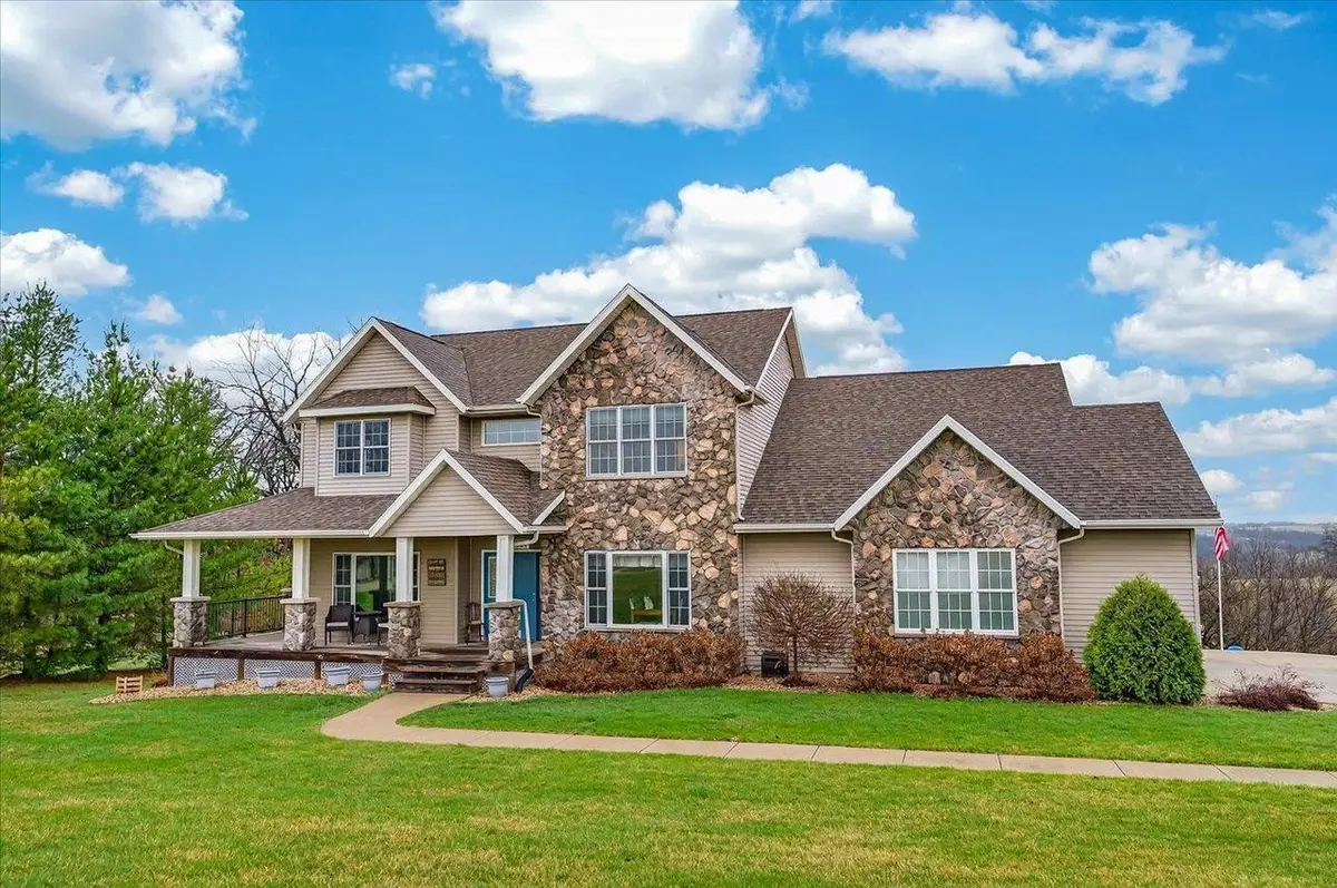 N9181 Cardinal Crest Lane, New Glarus, WI 53574 - #1