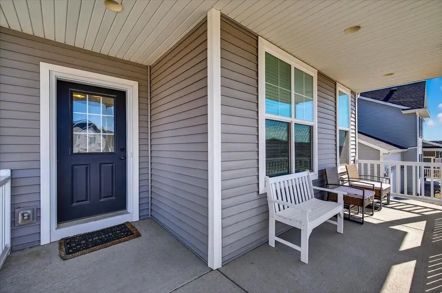 523 Tawny Elm Parkway, Verona, WI 53593 - #2