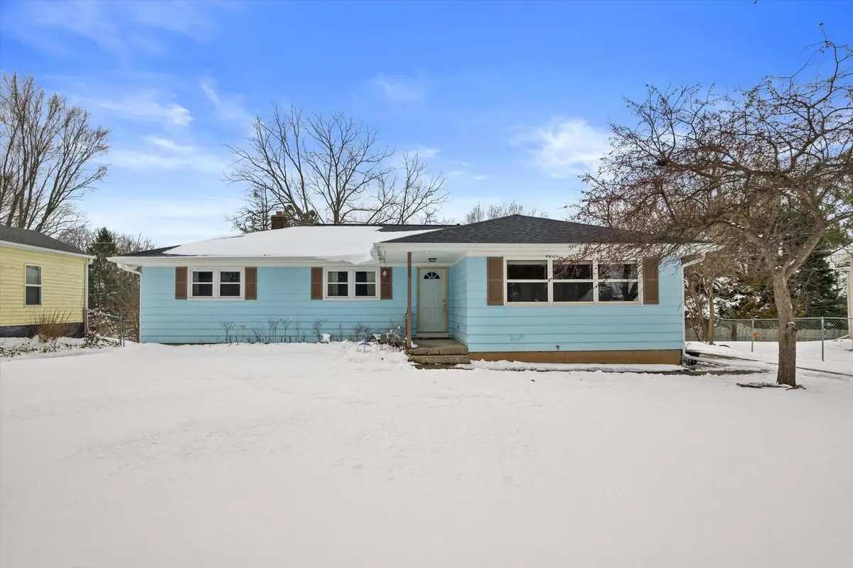 818 Redland Drive, Madison, WI 53714 - #1