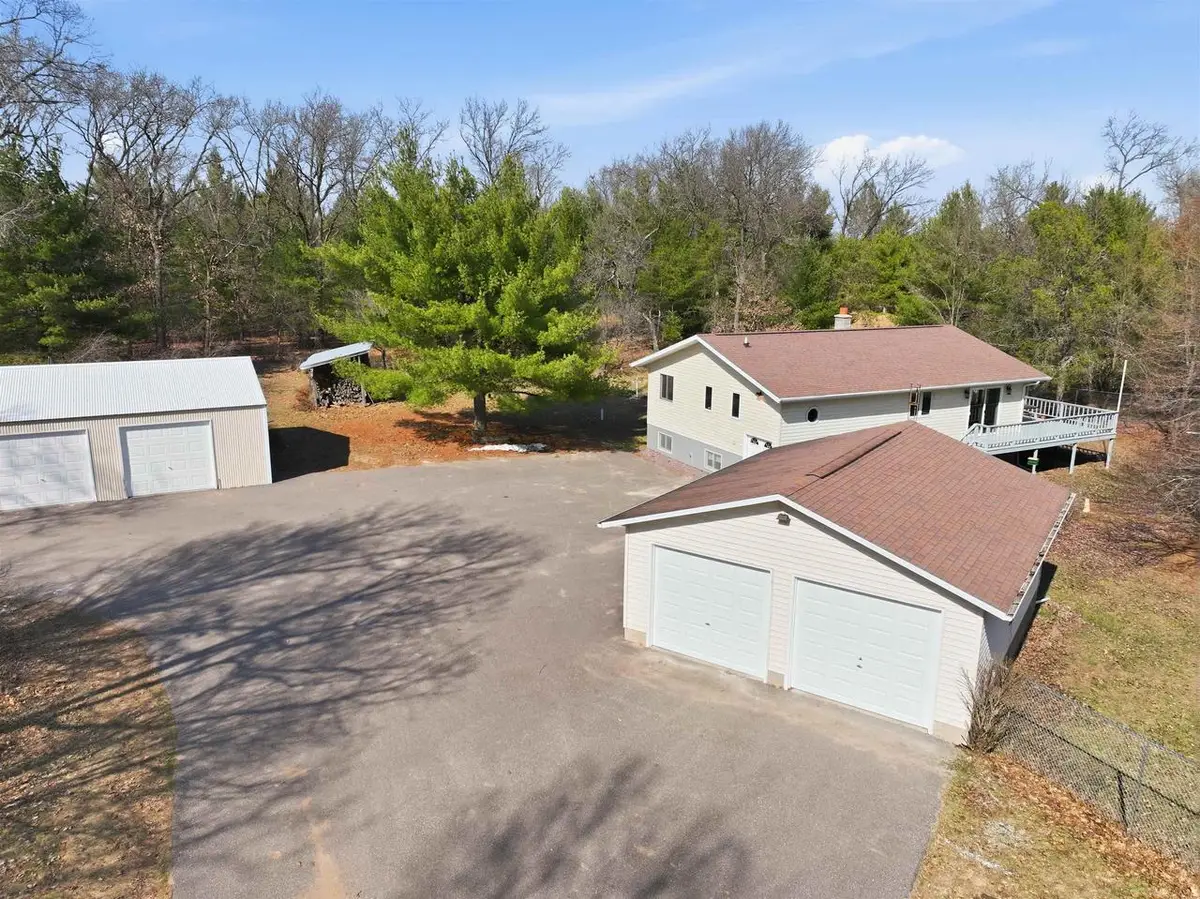 890 Gale Drive, Wisconsin Dells, WI 53965 - #1