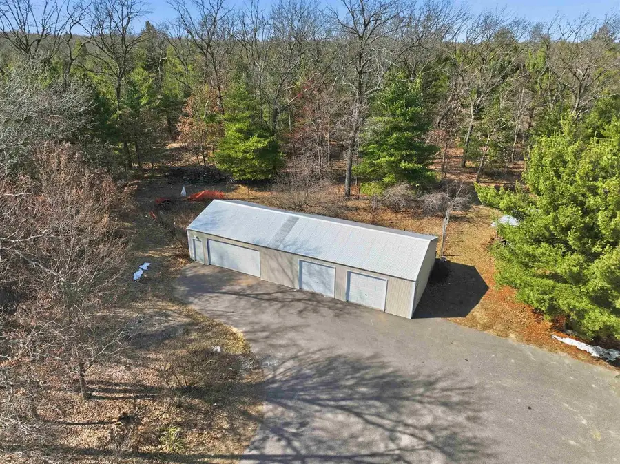 890 Gale Drive, Wisconsin Dells, WI 53965 - #3