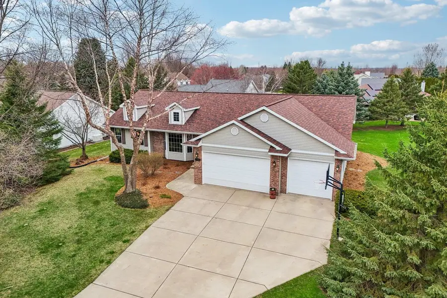 2188 Essex Drive, Sun Prairie, WI 53590 - #2