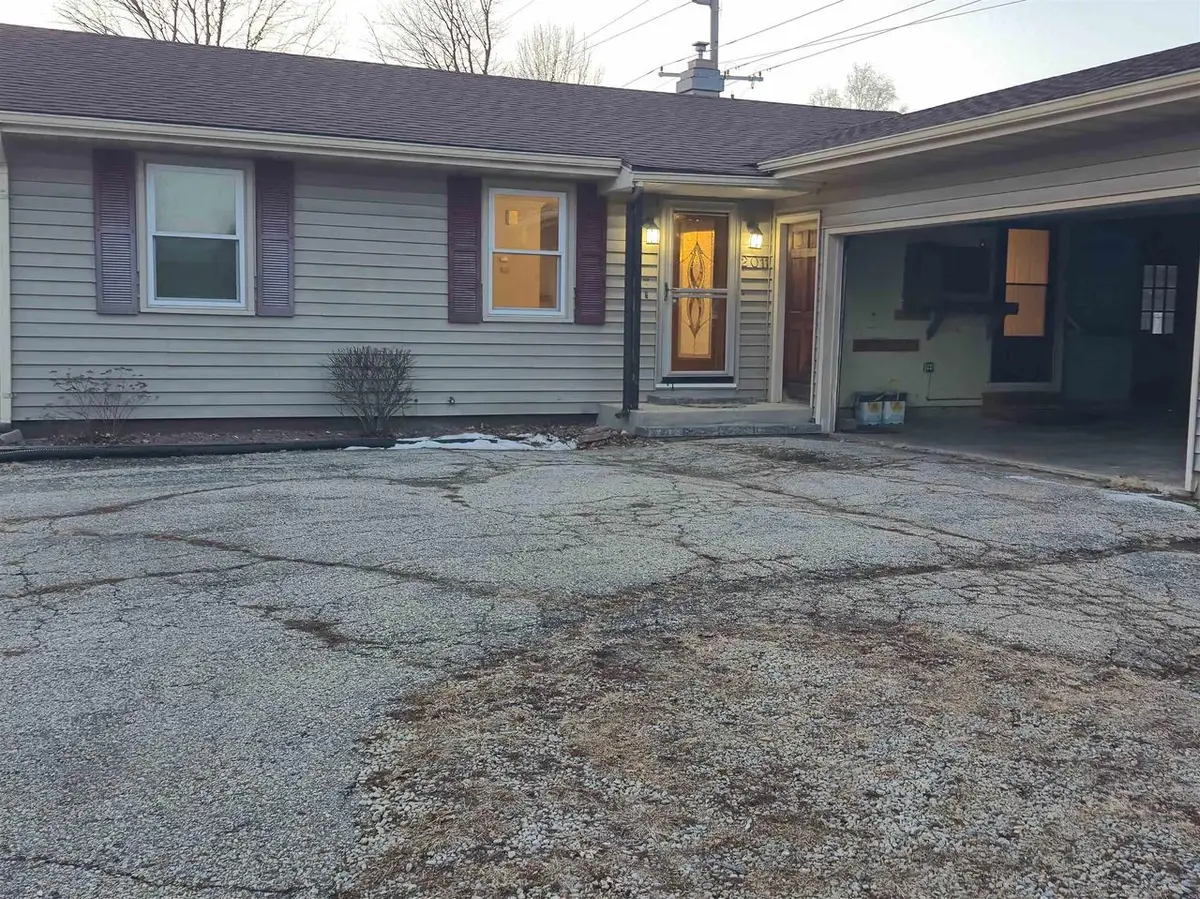 2011 N Sumac Drive, Janesville, WI 53545 - #1