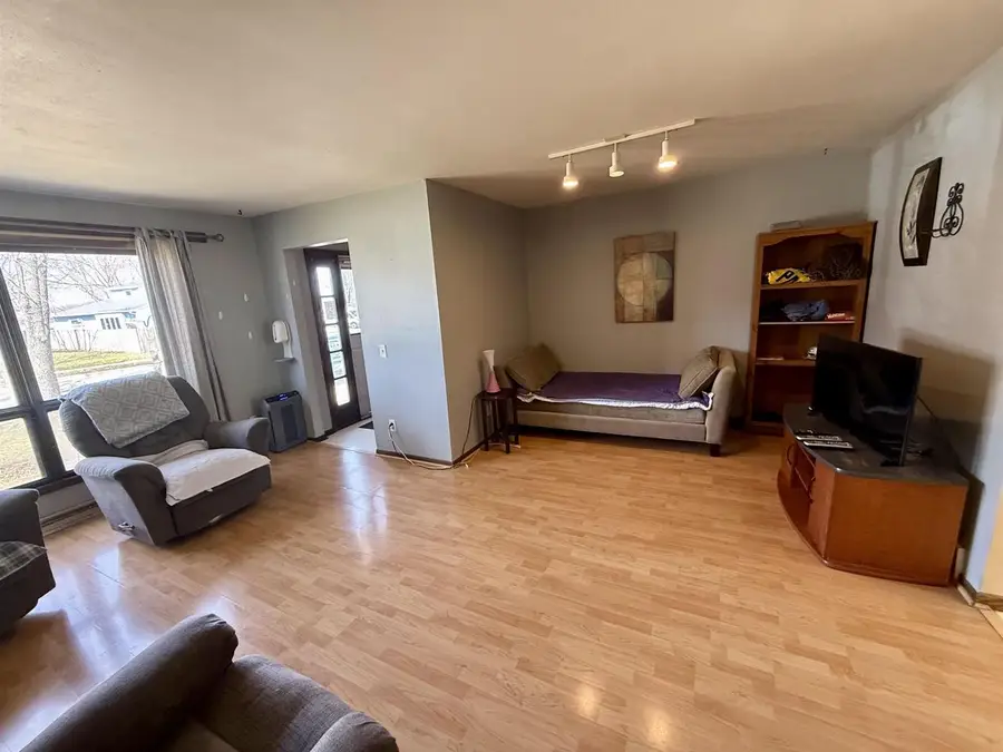 4713 Kennedy Road, Madison, WI 53704 - #3