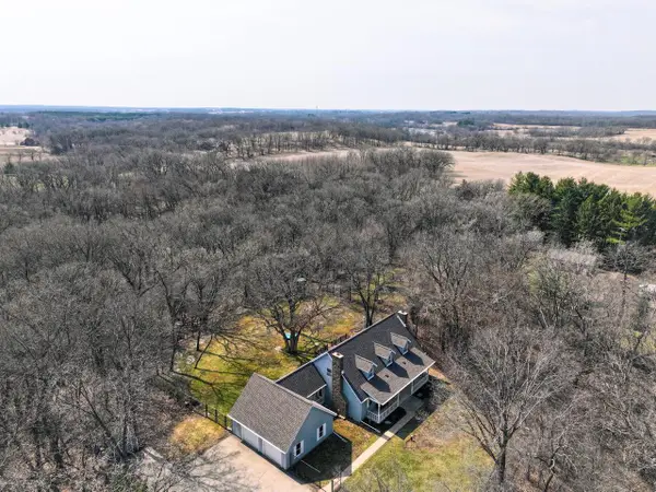 w7939 Territorial Road, Delavan, WI 53115