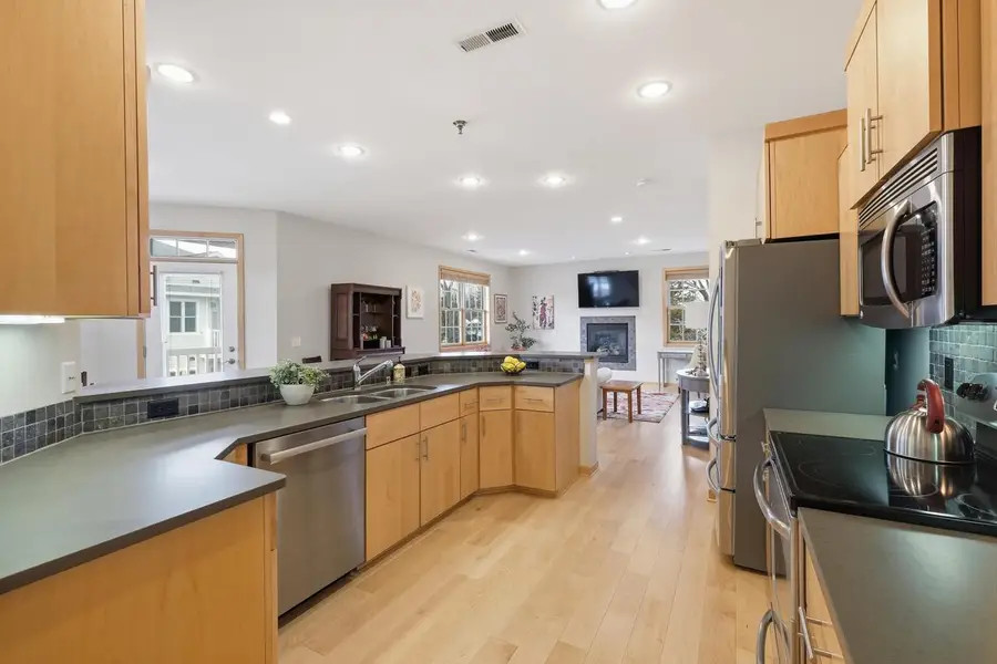 1101 Hamilton Street #204, Stoughton, WI 53589 - #2