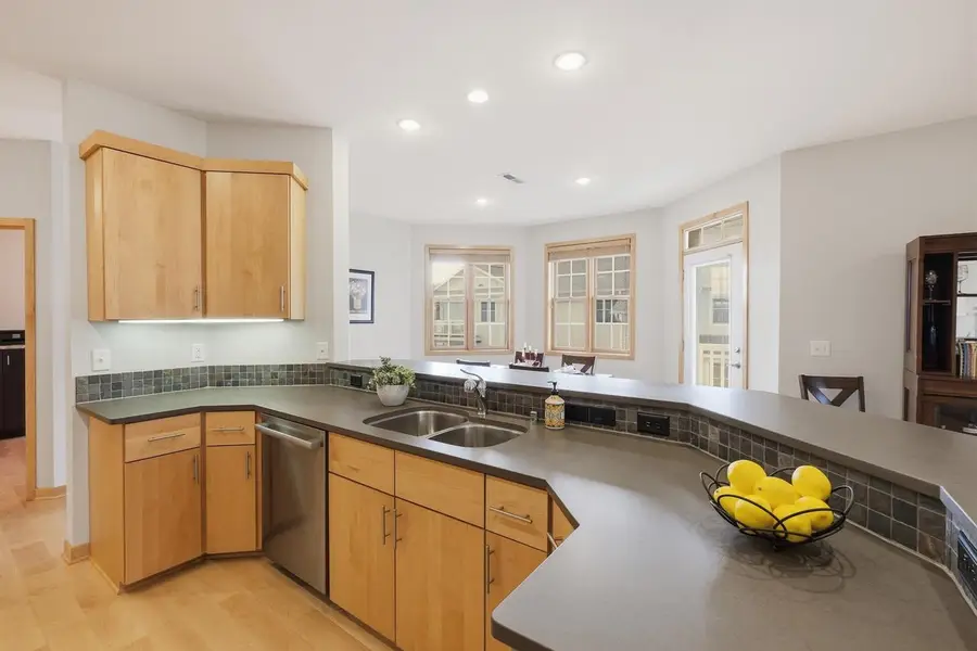 1101 Hamilton Street #204, Stoughton, WI 53589 - #3