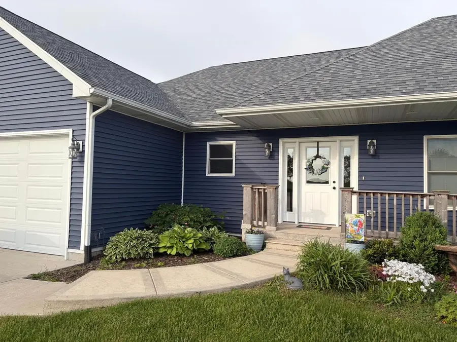7037 N Hillside Court, Delavan, WI 53115 - #2