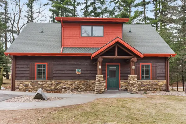 1050 Canyon Road #21, Lake Delton, WI 53965