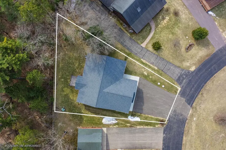 1118 Grand Pines Circle, Wisconsin Dells, WI 53965 - #3