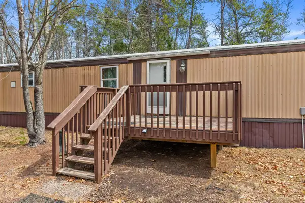 N9592 17th Avenue, Necedah, WI 54646