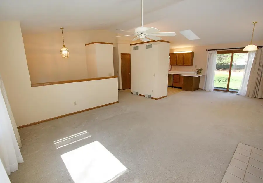 614 Engelhart Drive, Madison, WI 53713 - #2