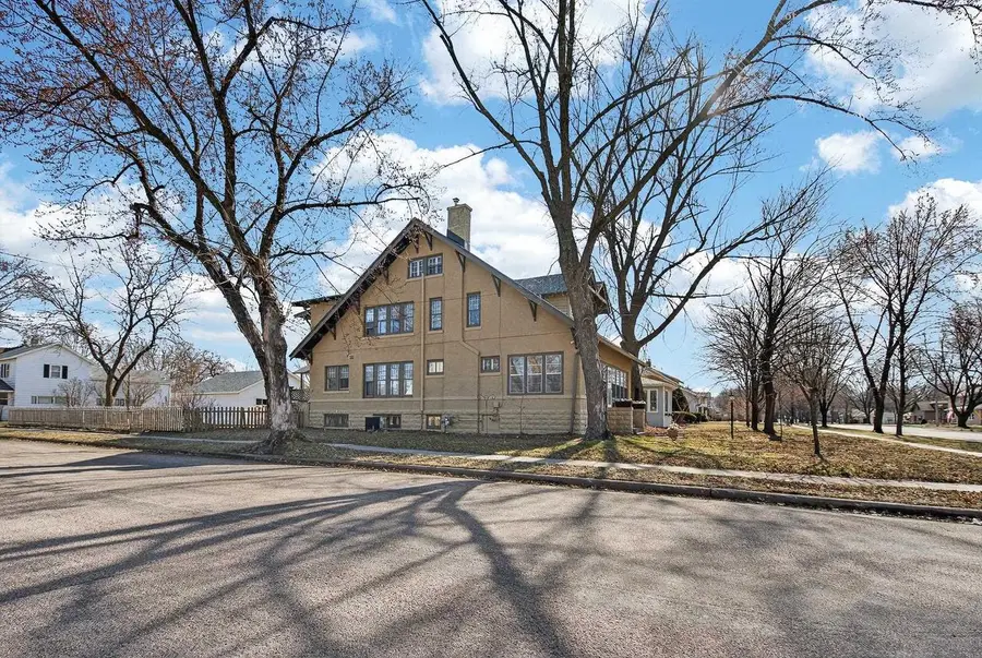 411 Witter Street, Wisconsin Rapids, WI 54494 - #3